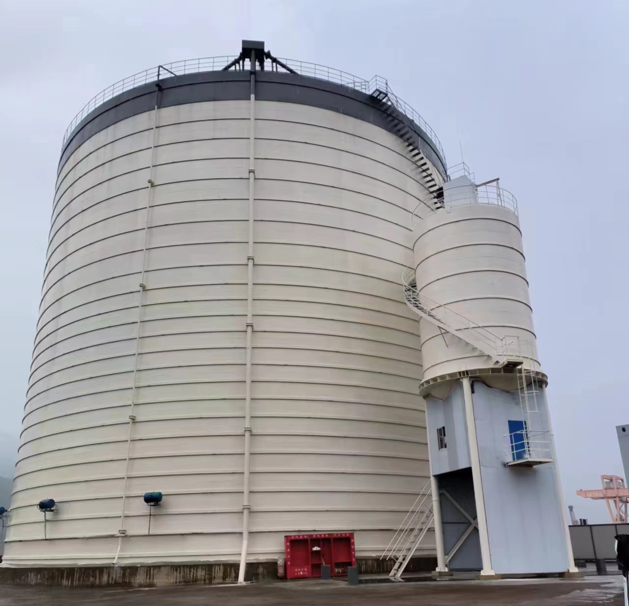 清丰10万吨水泥钢板库